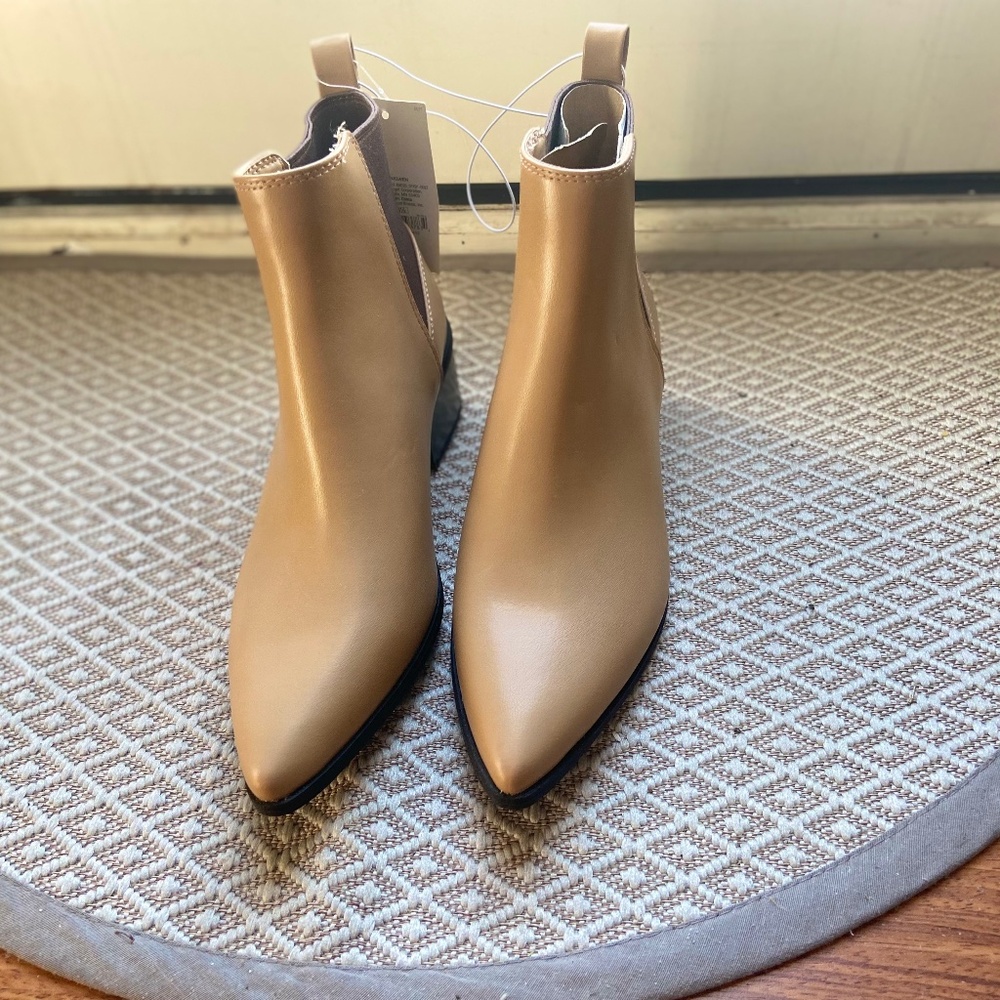 New Chelsea boot